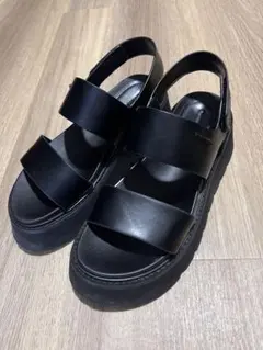 CHARLES & KEITH サンダル ブラックのサムネイル