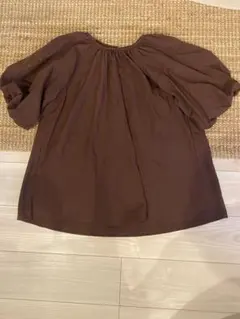 バルーンスリーブ ふんわりシルエット ナチュラル 大人かわいいシルエットのサムネイル