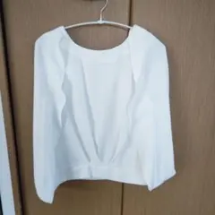 セシルマクビー　シフォンシャツ　重ね着