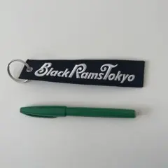 ブラックラムズ東京 キーホルダーのサムネイル