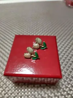 花モチーフ ピアス(両耳用)　チューリップ