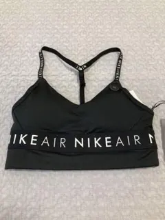 NIKE スポーツブラ
