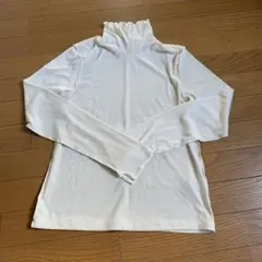 ハイネック Tシャツ