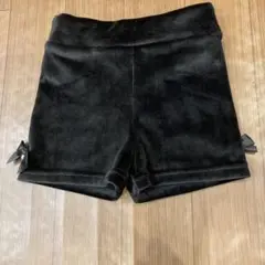 黒いリボン付き　ショートパンツ　黒パン