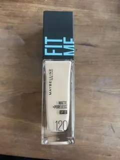 メイベリン フィットミー リキッド ファンデーション R 120 新品
