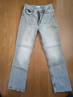 ZARA グレー ストレートデニム 38