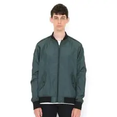 graniphグラニフ リバーシブルブルゾン(オーロラフォレスト)