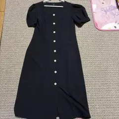 DAZY ボタン付き黒ワンピース XL