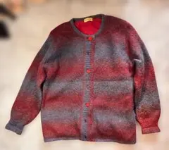 ERORANO 赤とグレーのカーディガン