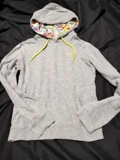 ロデオクラウンズ　RODEO CROWNS WIDE BOWLフード パーカー