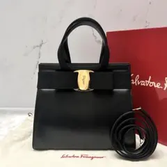 ◇箱付き極美品◇フェラガモ　2wayバッグ　ヴァラリボン　カーフレザー　ブラック