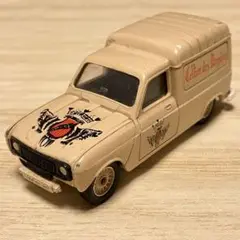 フランス製 ソリド ルノー4 1/43