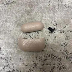 AirPods ケースのサムネイル