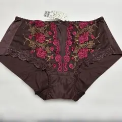 Item thumbnail for item 3169086e-343b-48c5-b89b-ed2dfb7329c7