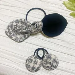 お買い得♡お揃い　コーデュロイリバティ大きなうさみみリボンくるみボタン3個セット