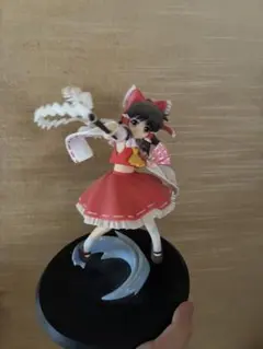 霊夢 フィギュア