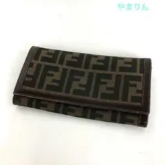 FENDI フェンディ ズッカ柄 二つ折り 長財布 メンズ ブランドのサムネイル