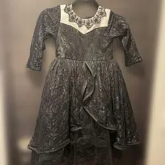 黒いレースのフォーマルドレス　ハロウィン