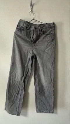 GU グレー ストレートデニム Mサイズ