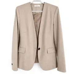 ベージュ ノーカラー ビジネスジャケット