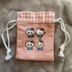 ちいかわ　サンリオ　豆巾着　ポーチ