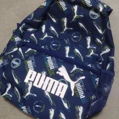 PUMA 総柄ロゴ リュック ネイビー　子供用のサムネイル