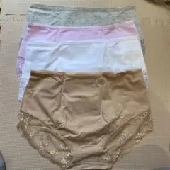 ショーツ4枚セット　LL 綿95% レースショーツ