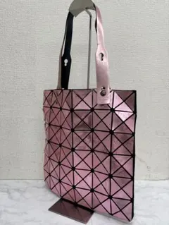 B BAO BAO ISSEY MIYAKE トートバッグ ピンクのサムネイル
