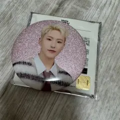 2025年最新】セブチ缶バッジの人気アイテム - メルカリ