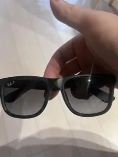 Ray-Ban 4165-Fブラック 偏光サングラス ケース付き