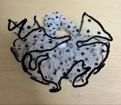 폴카 도트 튤 스크런치 화이트 블랙