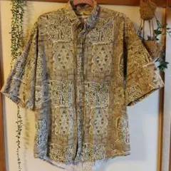 surjani 幾何学模様 半袖シャツ Mサイズ