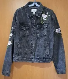 FOREVER21　華やかな　刺繍　インディゴ　ブラック　ジーンズ　ジャケット