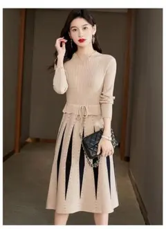 ベージュと黒のストライプニットワンピース