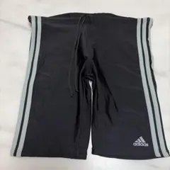 adidas 黒 水着