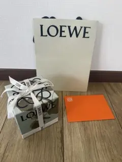 【値下げ】LOEWEキャンドル 新品未開封(ショッパー付き) LOEWE - 【新品未使用】ロエベ キャンドル の通販 by あやちむ。's