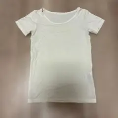 ユニクロ　エアリズム　半袖肌着　110