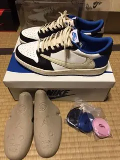 NIKE トラヴィススコット×フラグメントデザインtravis schot