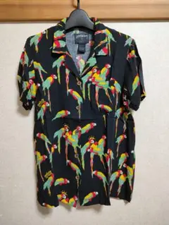 Stussy オウム柄 アロハシャツ 半袖 ブラックのサムネイル