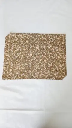 ランチョンマット　花柄プリント 生地　ブラウン2枚セット