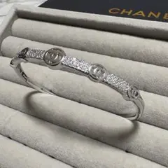 CHANELノベルティバングル ブレスレット ゴールド シルバー 母の日