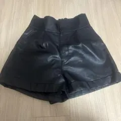 GRL ブラック レザーショートパンツ Mサイズ