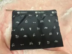 【未使用自宅保管】LeSportsac イラストポーチ 黒