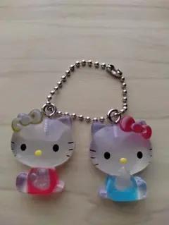 サンリオ　なかよしチャーム　キティ
