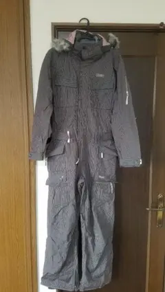 スキーウェアー