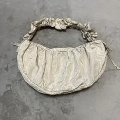 GUベージュ フリル付き ナイロンショルダーバッグ