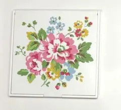 Cath Kidston キャスキットソン　コンパクトミラー 花柄のサムネイル