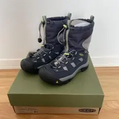 keen スノーブーツ　19.5㎝