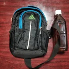 adidas ボディバッグ 黒/青