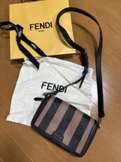 希少❗️FENDI フェンディ　ショルダーバッグ　ミニバッグ